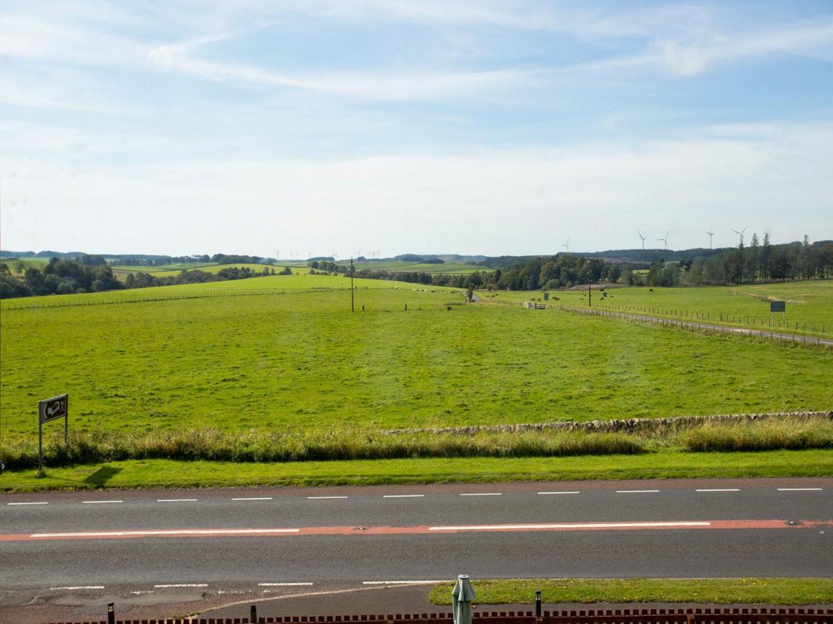 Oyo Knowesgate Inn, Northumberland National Park Kirkwhelpington Exteriör bild